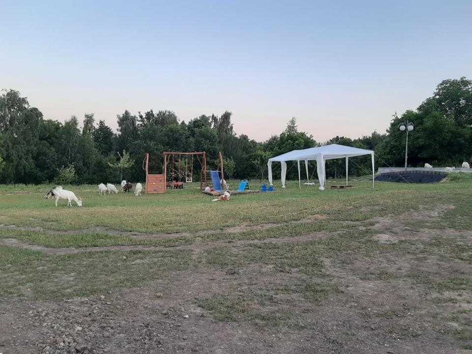 Gosp. Agroturystyczne Stary Gaj Villa Zerkowice Exterior foto